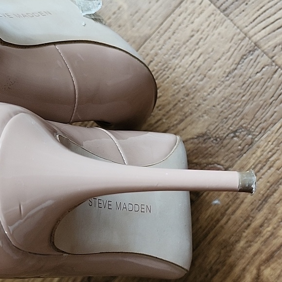 Steve Madden Lorean Nude Patent pump in size US 6.5 heels 3.5 inches - Picture 11 of 12